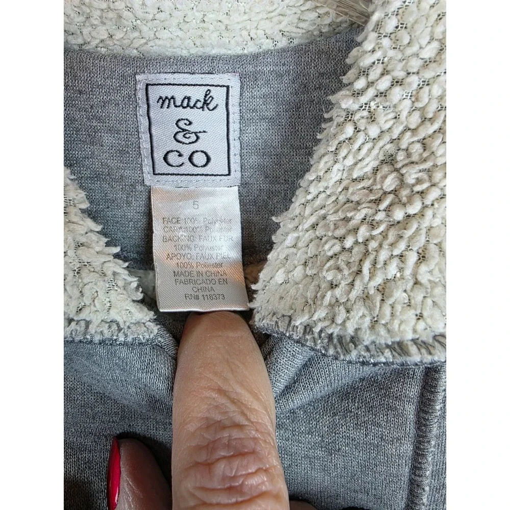 Mack &‎ Co Girls Sz S Gray Sherpa Collar Pleated Peacoat Size S Preppy Cute